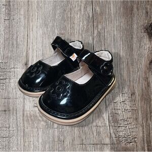 MOOSHU Trainers Squeeker Flower Mary Jane Shoes Black Patent Size 5 Leather J645